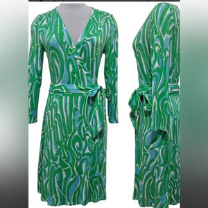 Lilly Pulitzer XS wrap dress